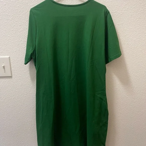 Women’s Green T-shirt dress - Picture 3 of 3